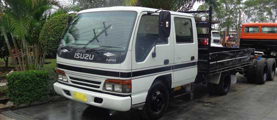 Isuzu truck wreckers Burnley
